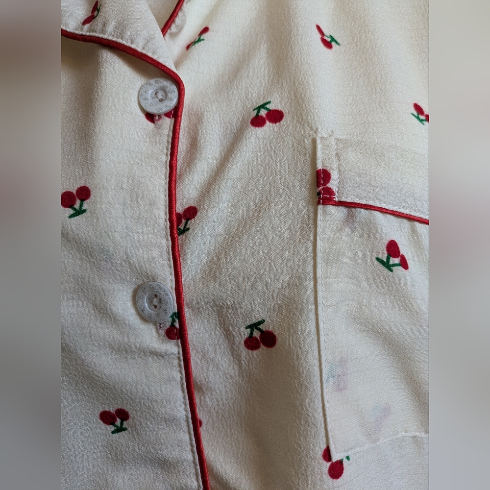 Composition Women's Cherries Print Pajamas Set- Size Large - Picture 5 of 8